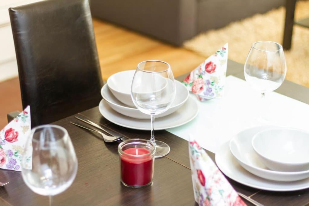 Family Lux Lounge In Voeroesmarty Street By Nw Apartment Budapest Luaran gambar